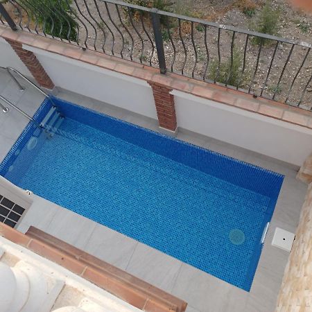 منزل الضيف مونتيهمورتو  في Casa De Teones المظهر الخارجي الصورة