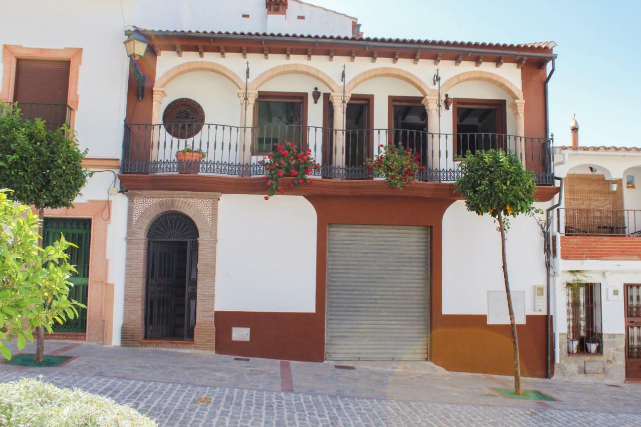 منزل الضيف مونتيهمورتو  في Casa De Teones المظهر الخارجي الصورة