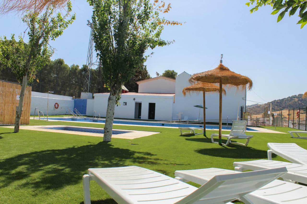منزل الضيف مونتيهمورتو  في Casa De Teones المظهر الخارجي الصورة